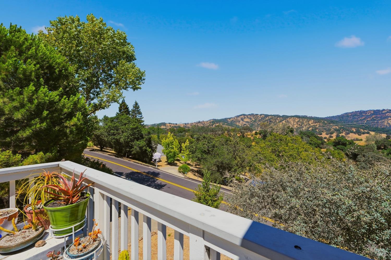 253 Circle Oaks Drive