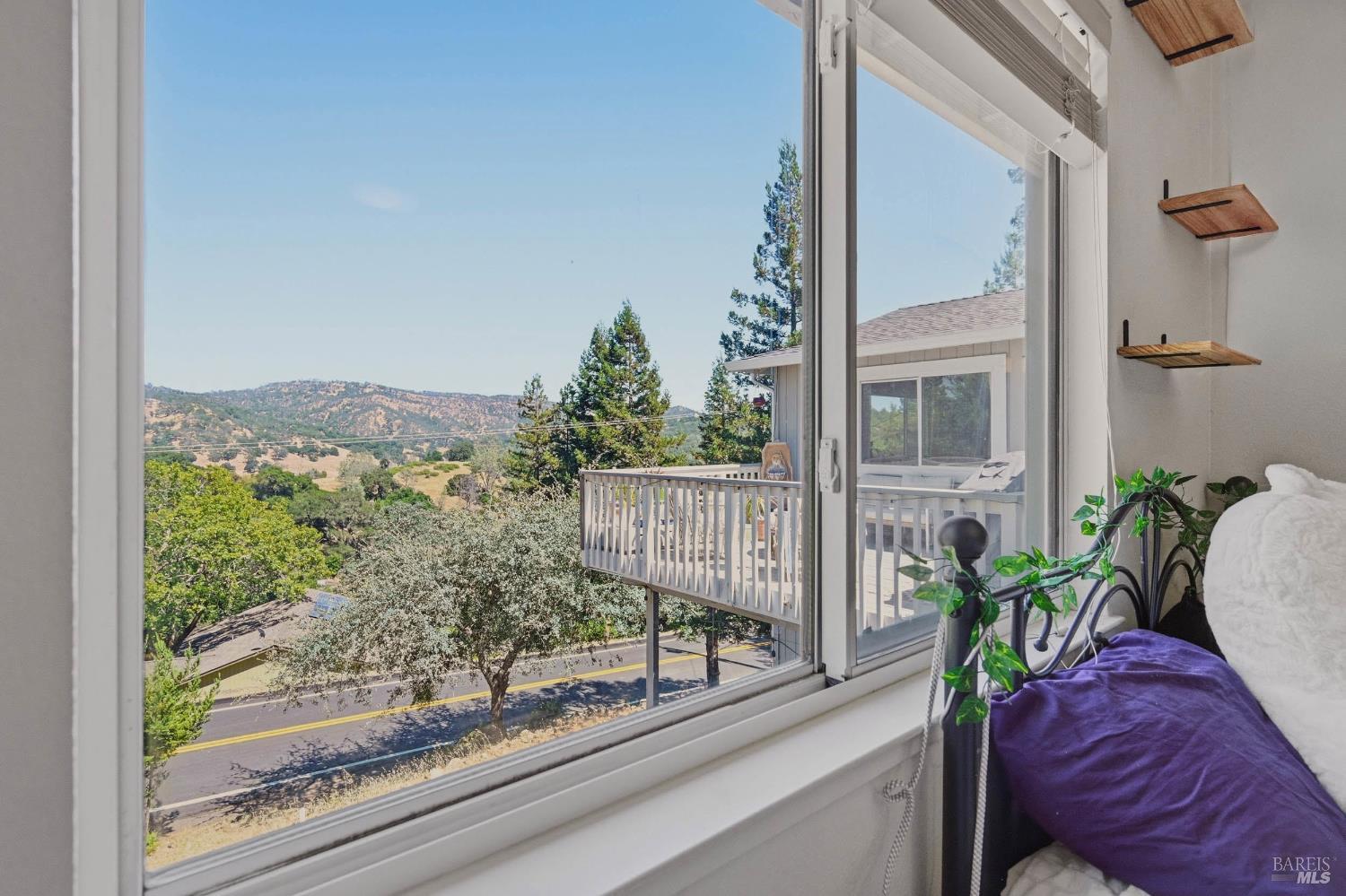 253 Circle Oaks Drive