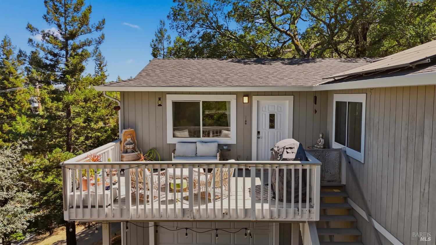 253 Circle Oaks Drive