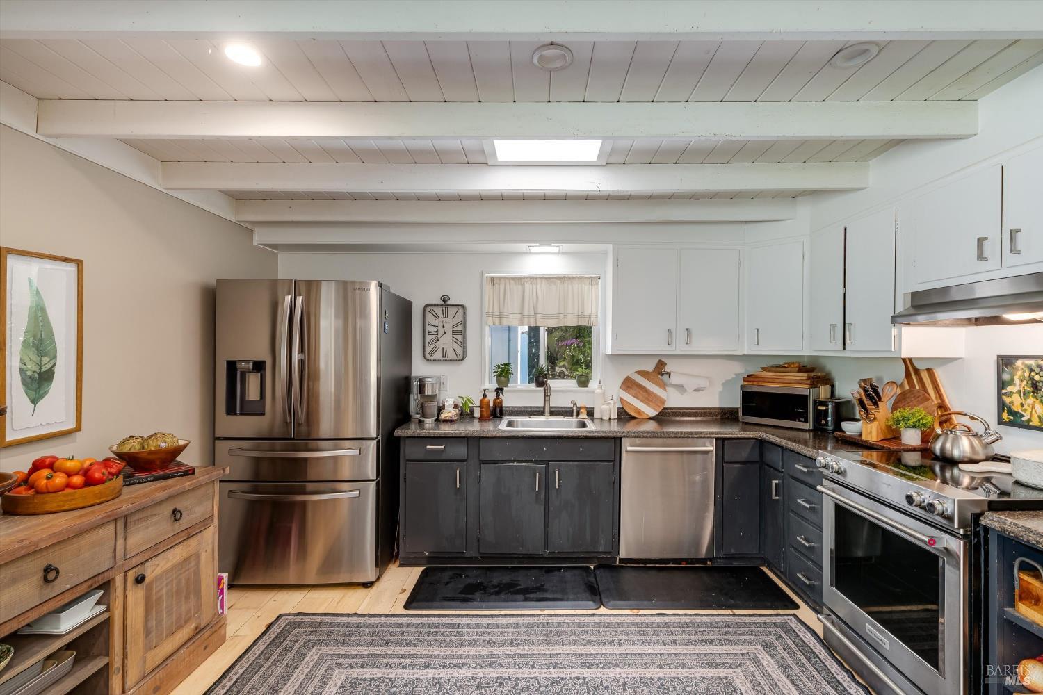1054 Olive Hill Lane