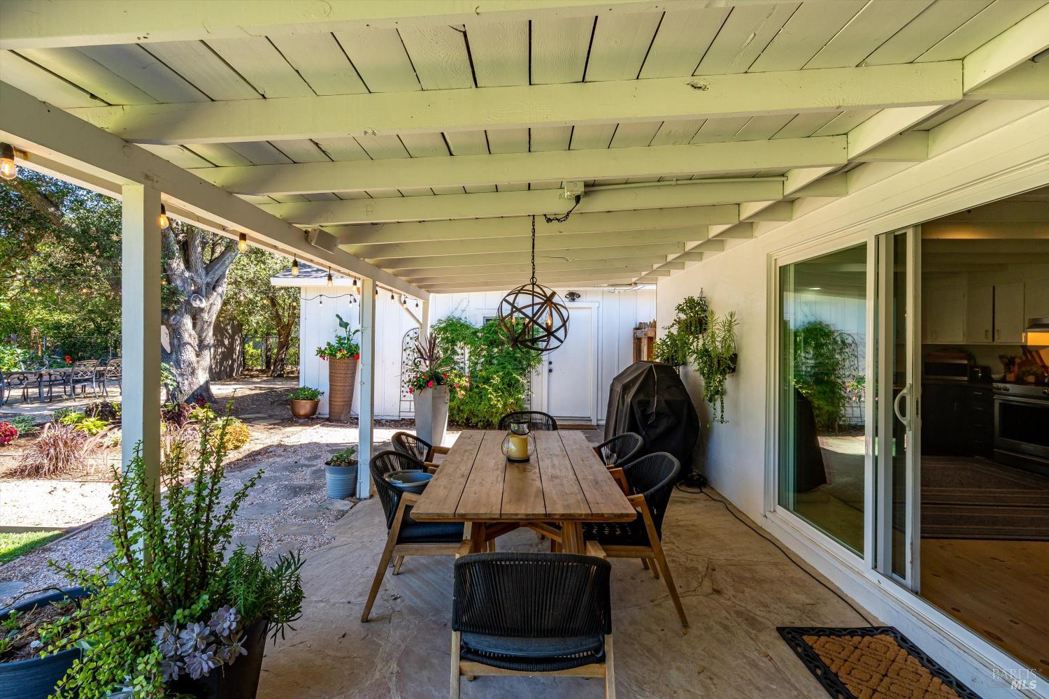 1054 Olive Hill Lane