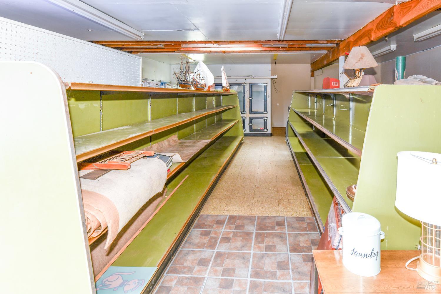 2060 Hagen Road