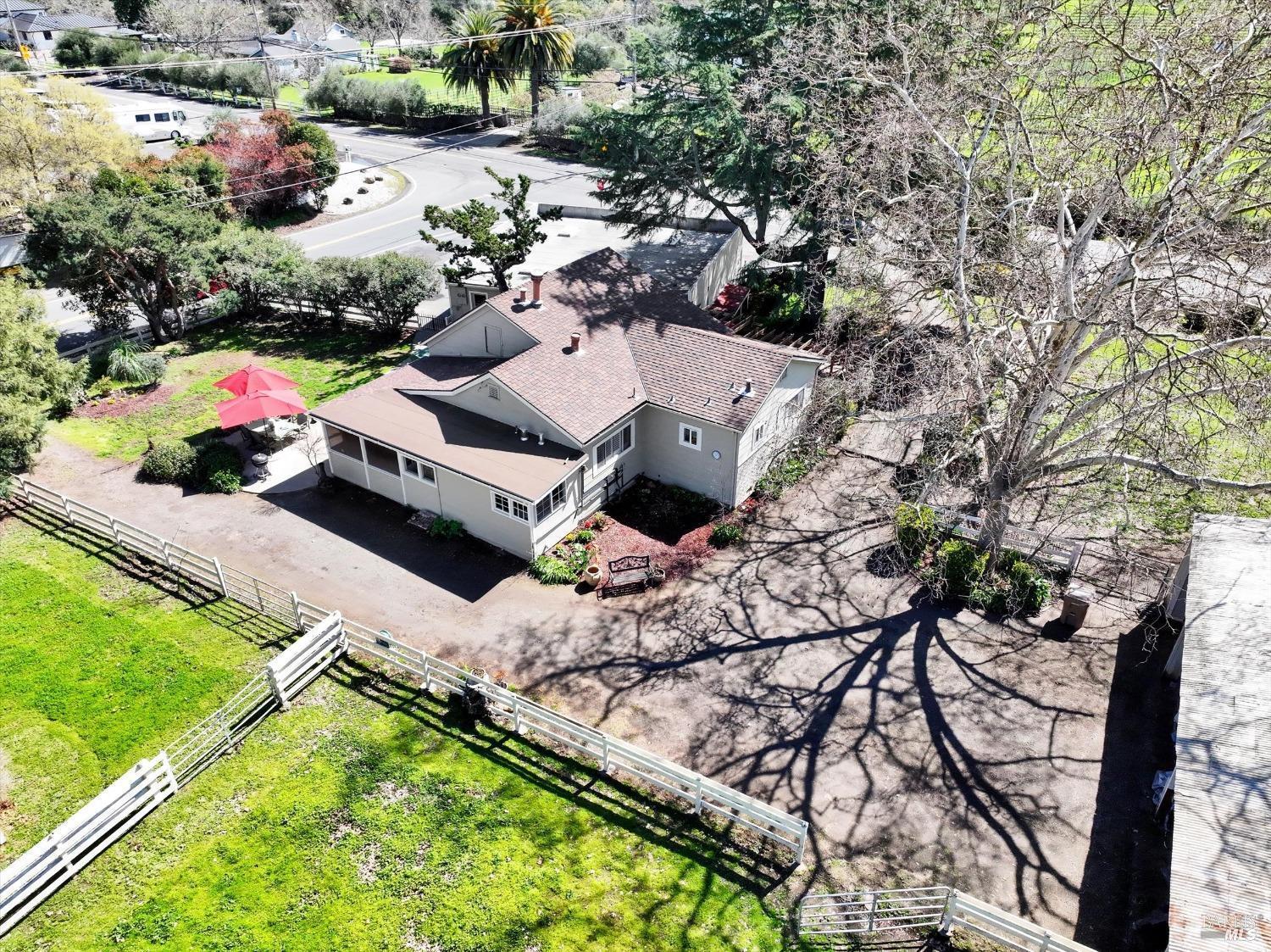2060 Hagen Road