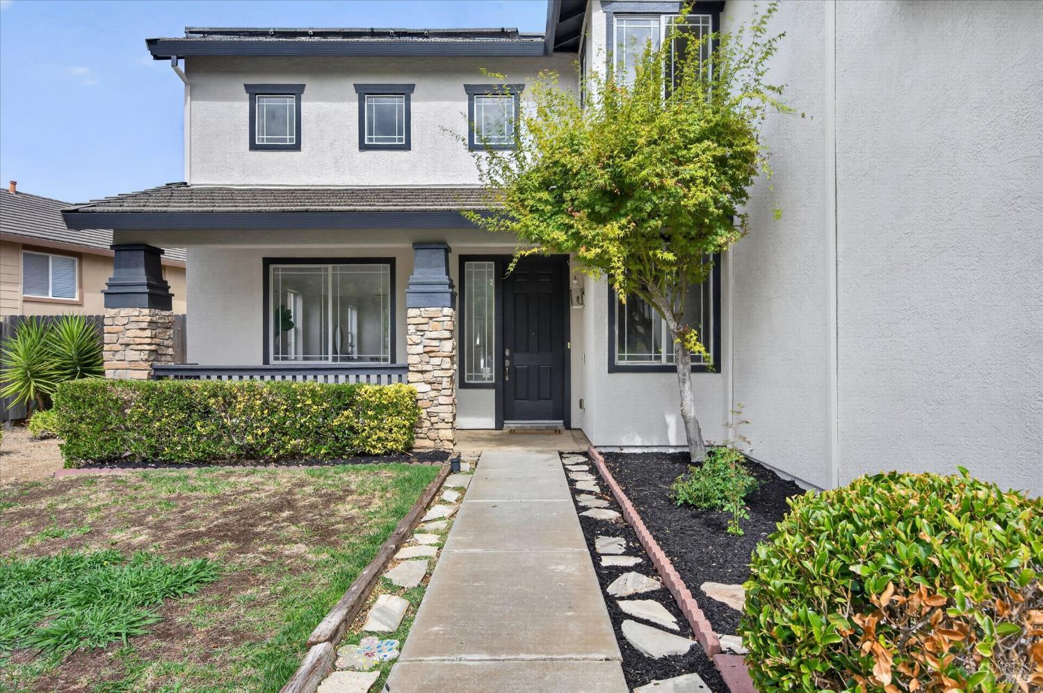 2022 Cliffwood Drive