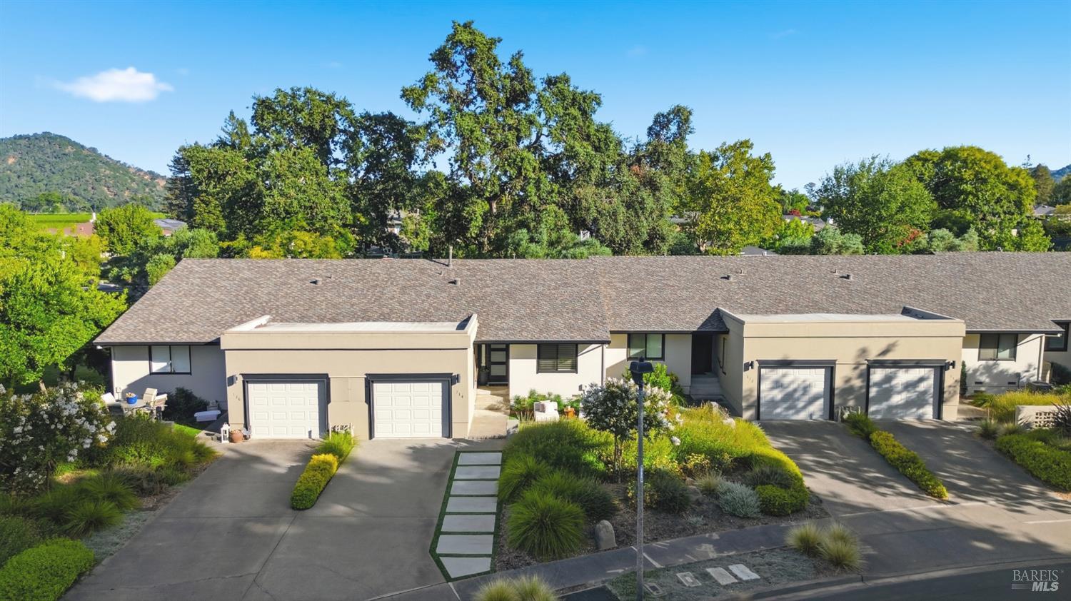 114 Vineyard Circle