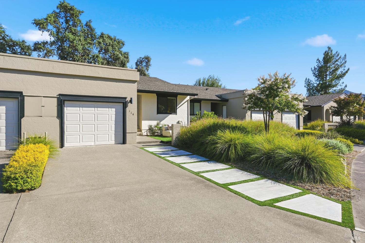 114 Vineyard Circle