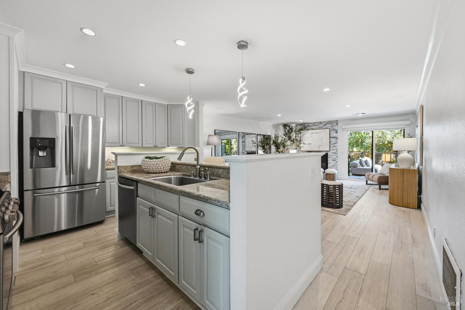 114 Vineyard Circle