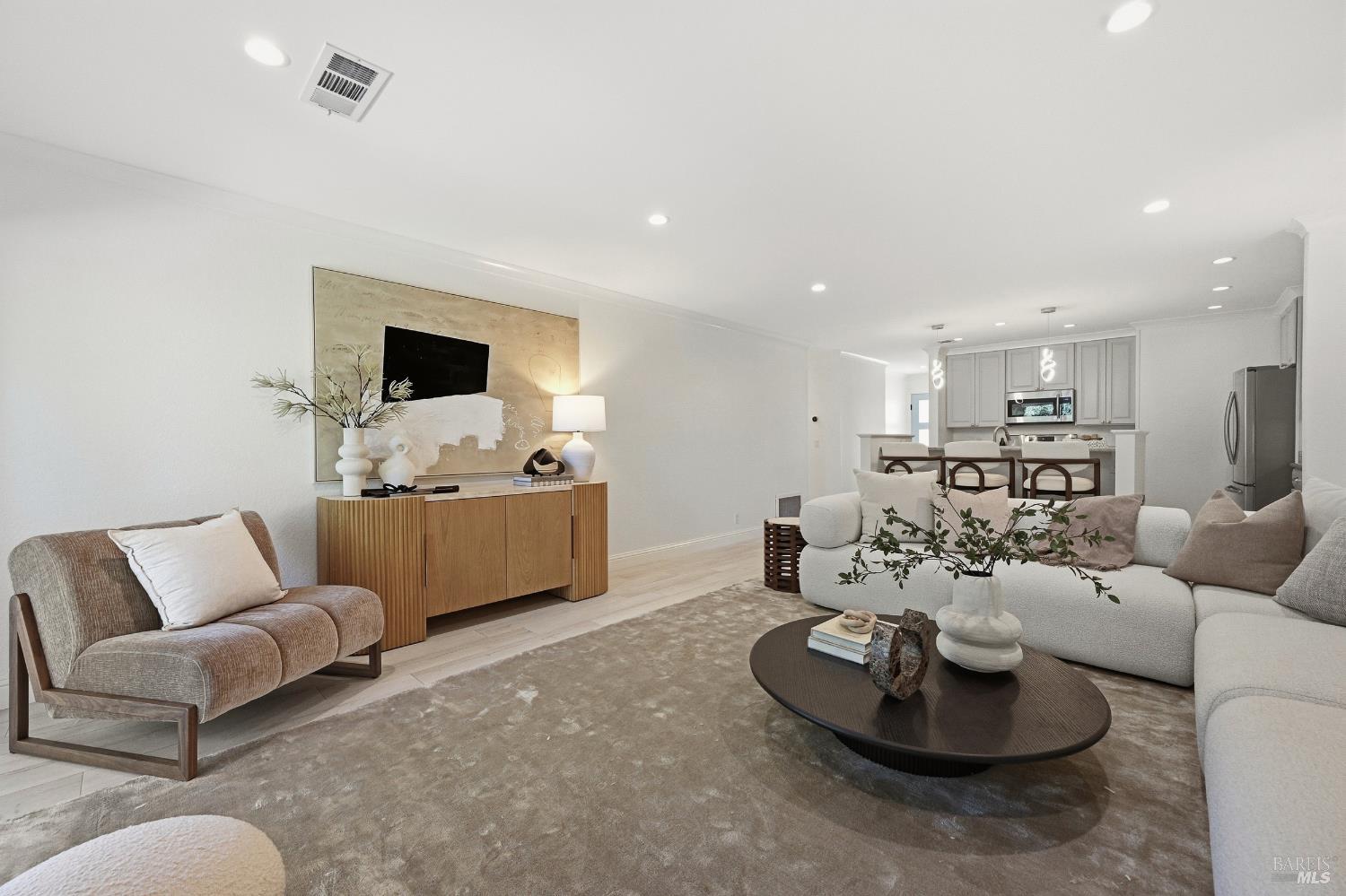 114 Vineyard Circle