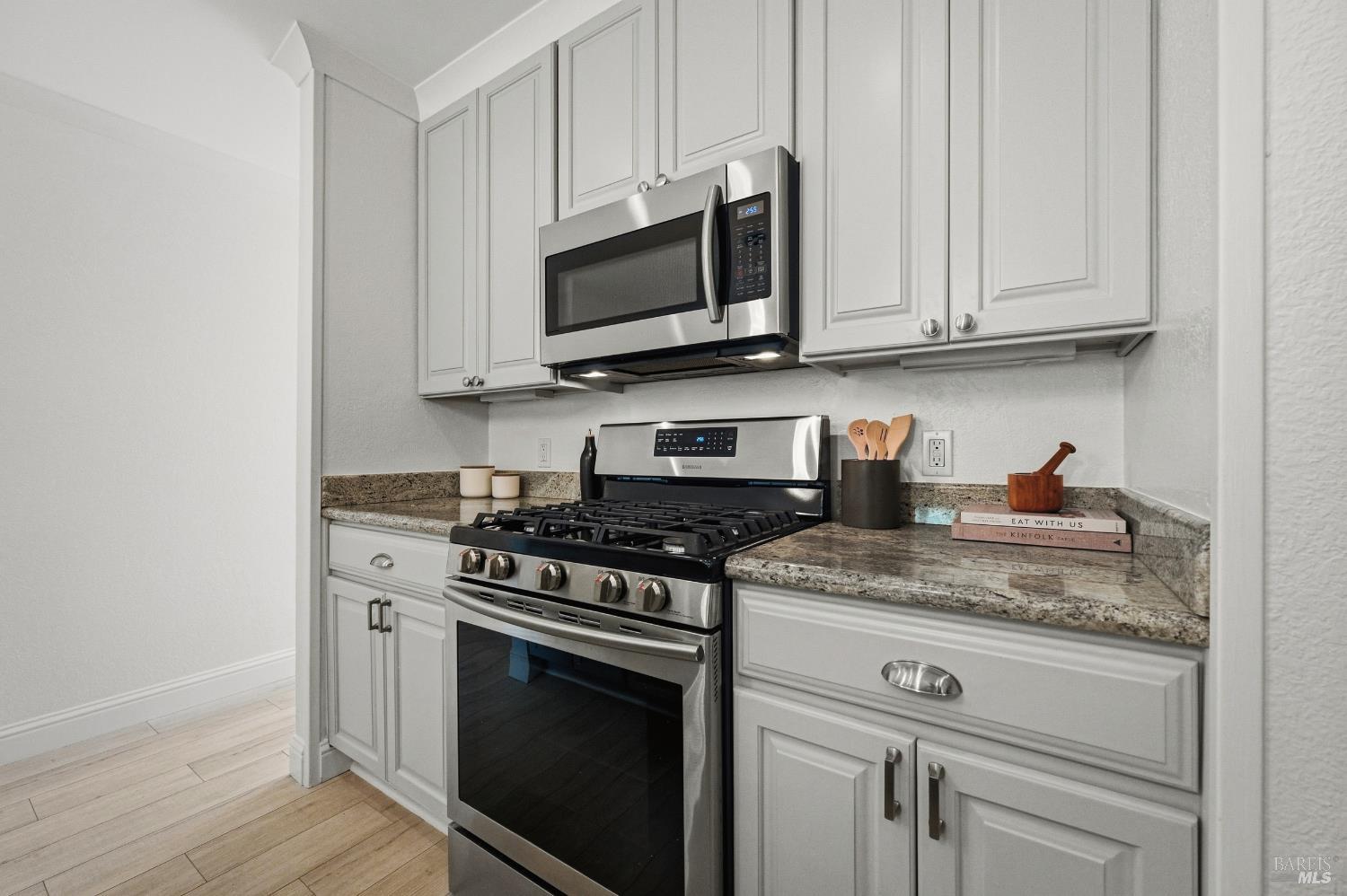 114 Vineyard Circle