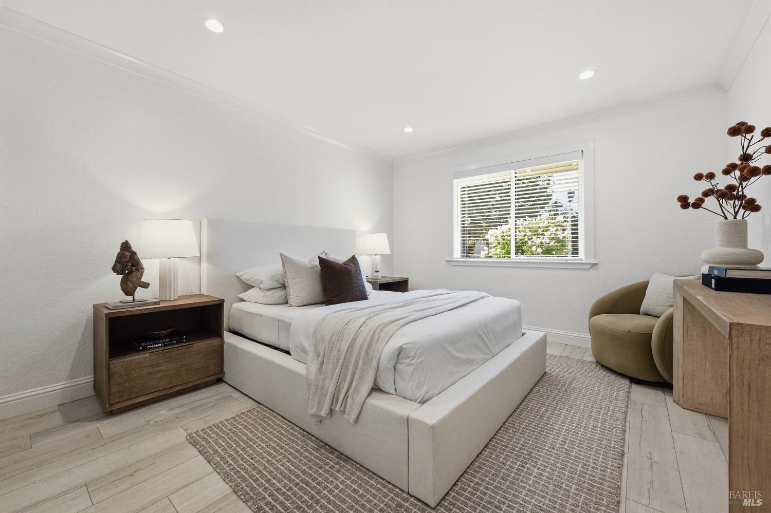 114 Vineyard Circle