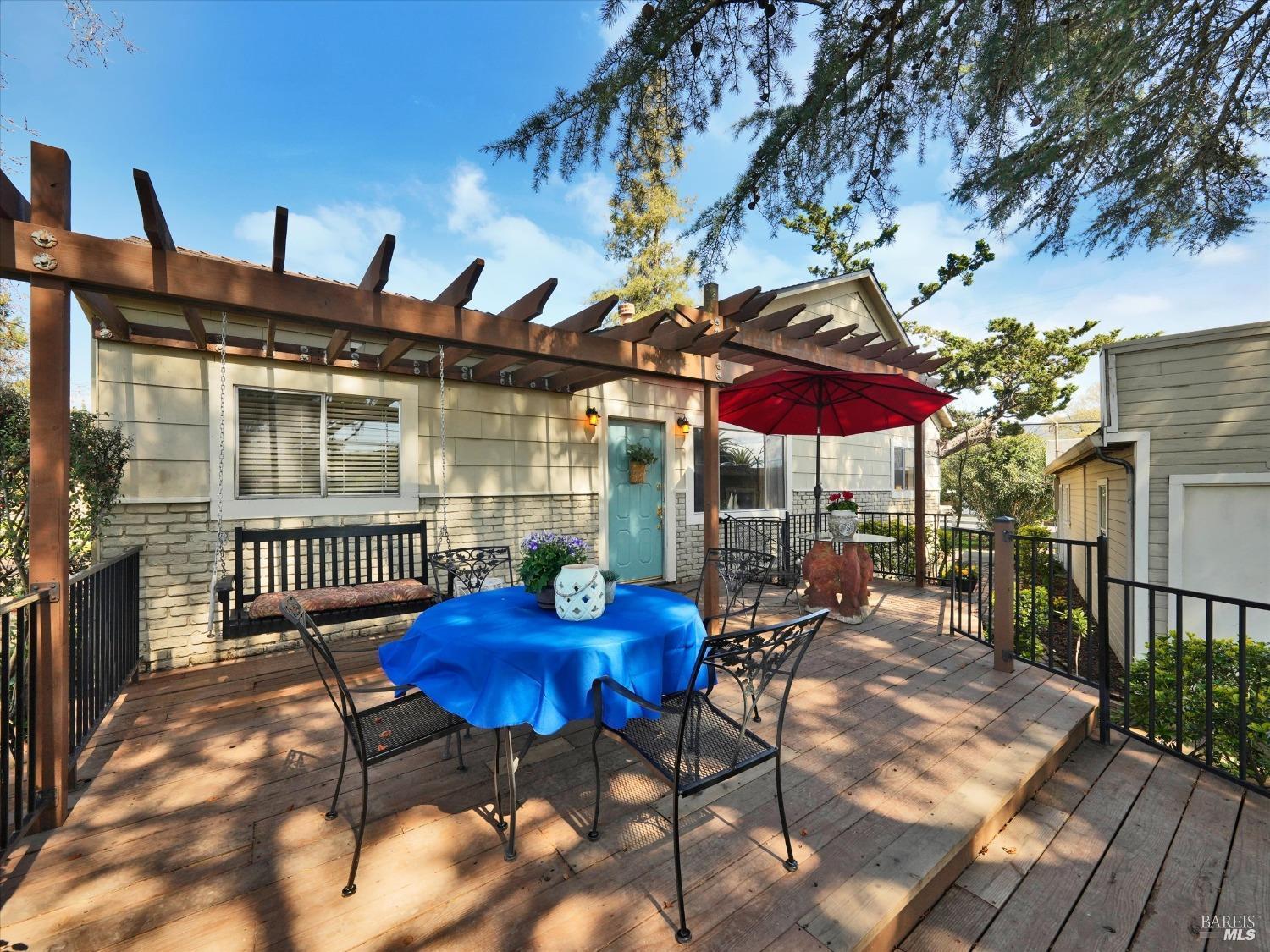 2060 Hagen Road