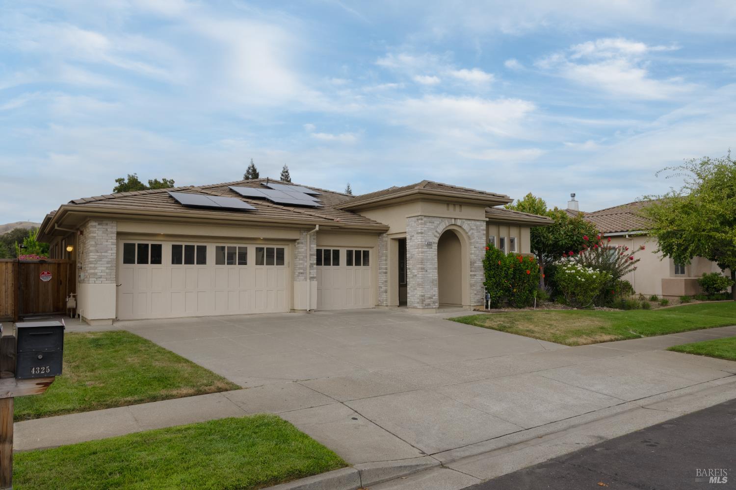 4325 The Masters Drive