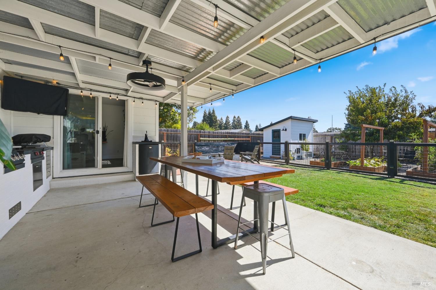 230 Chelsea Avenue