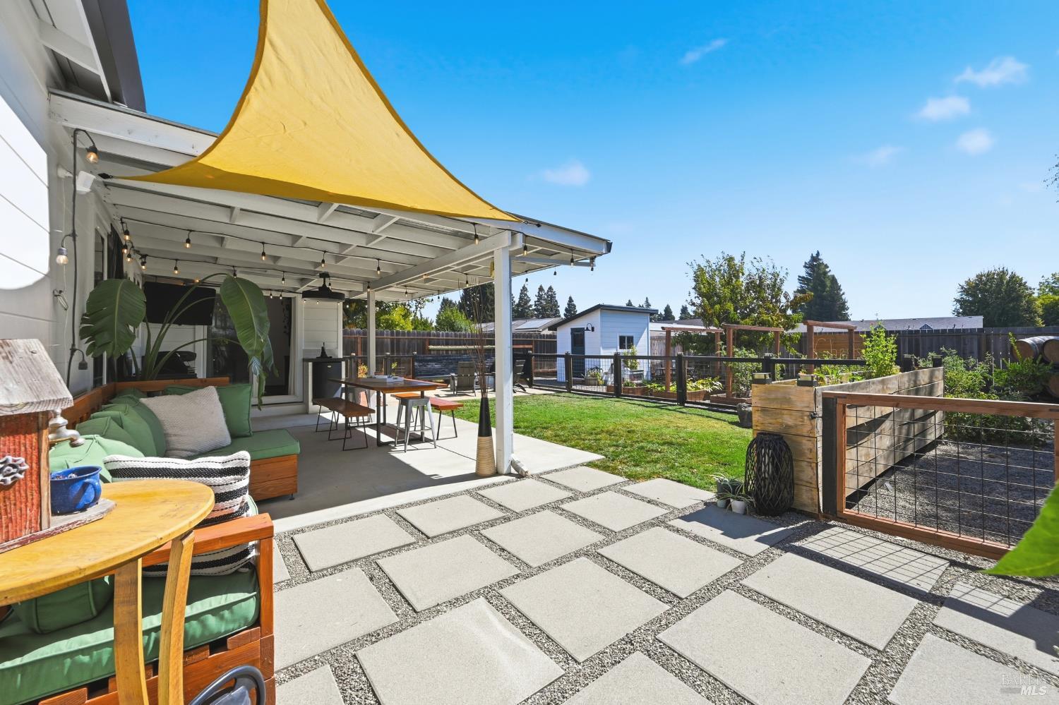 230 Chelsea Avenue