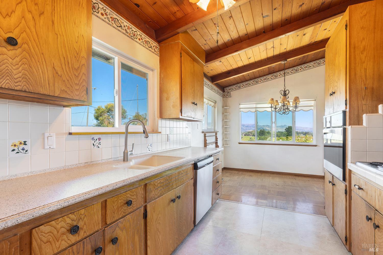 1155 Bayview Avenue