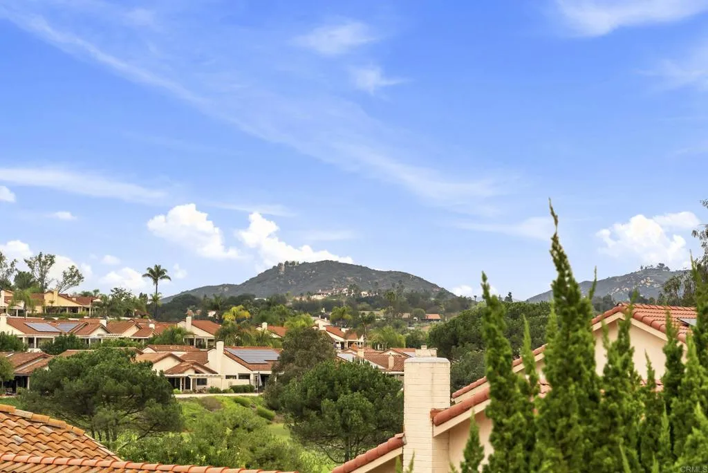 17463 Plaza Abierto Unit 25, Rancho Bernardo (San Diego) Unit: 25