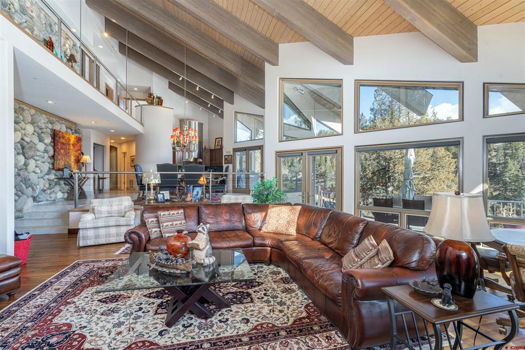163 Peregrine Drive