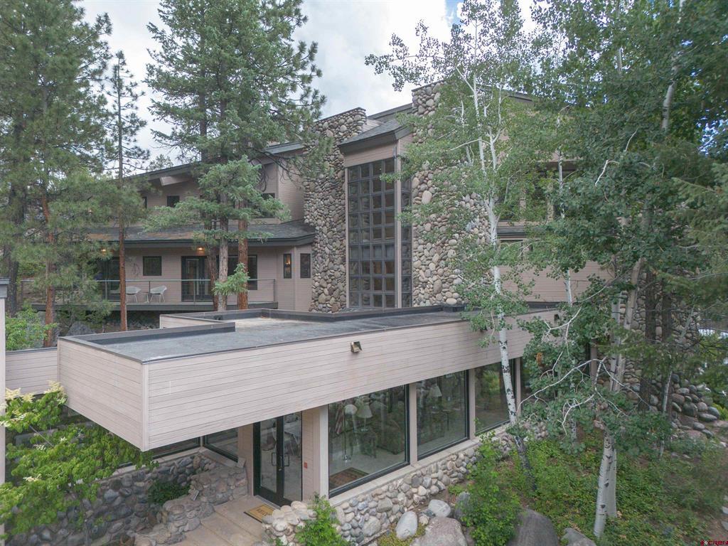 163 Peregrine Drive