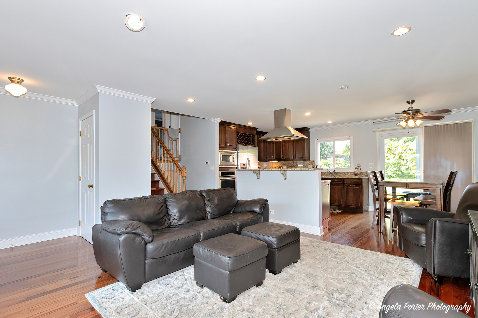 233 W Tanglewood Drive