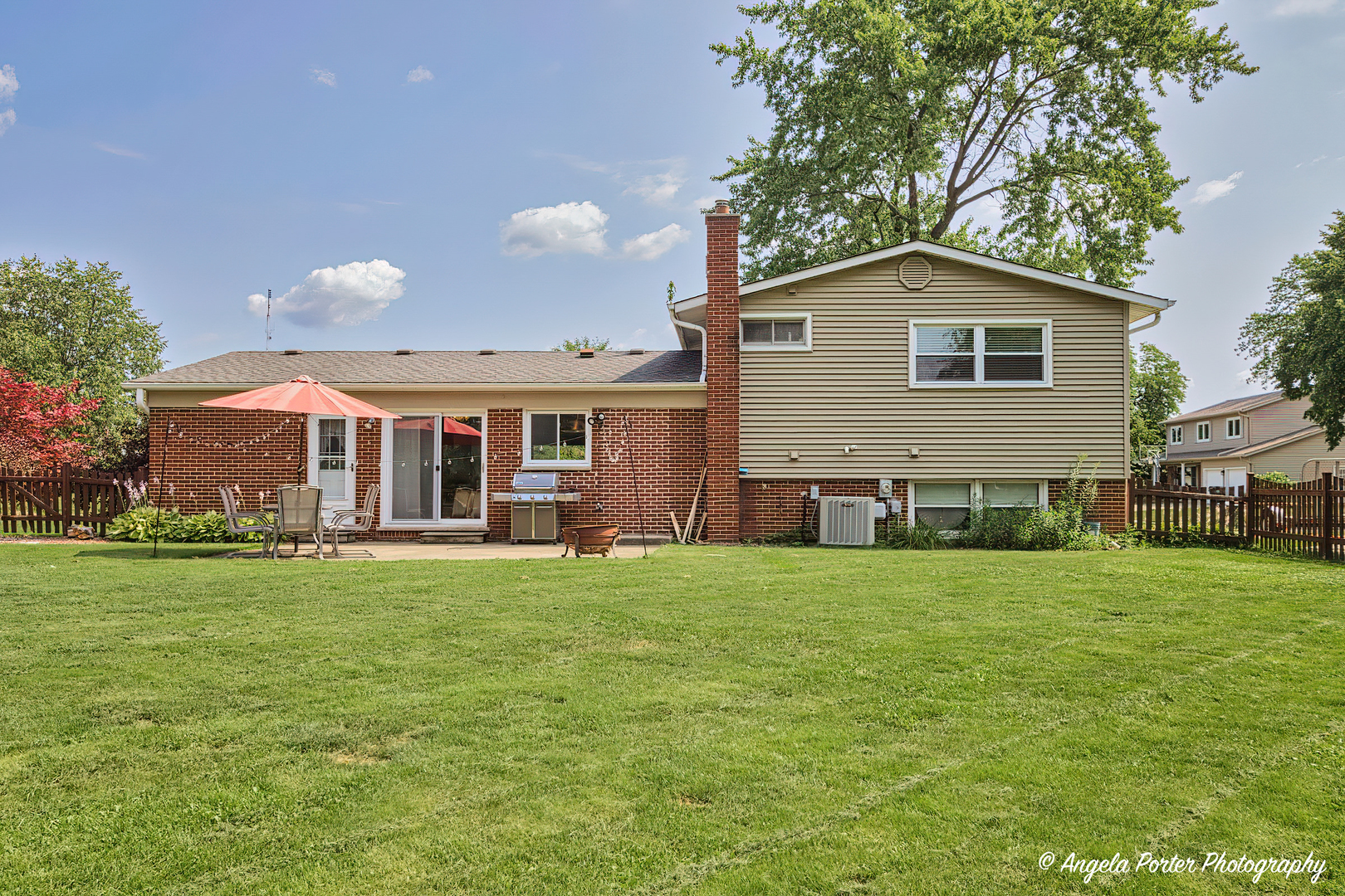 233 W Tanglewood Drive