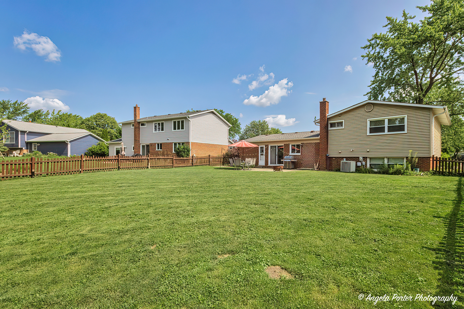 233 W Tanglewood Drive