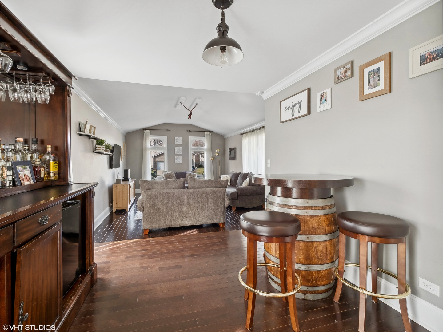 1103 S Highland Avenue