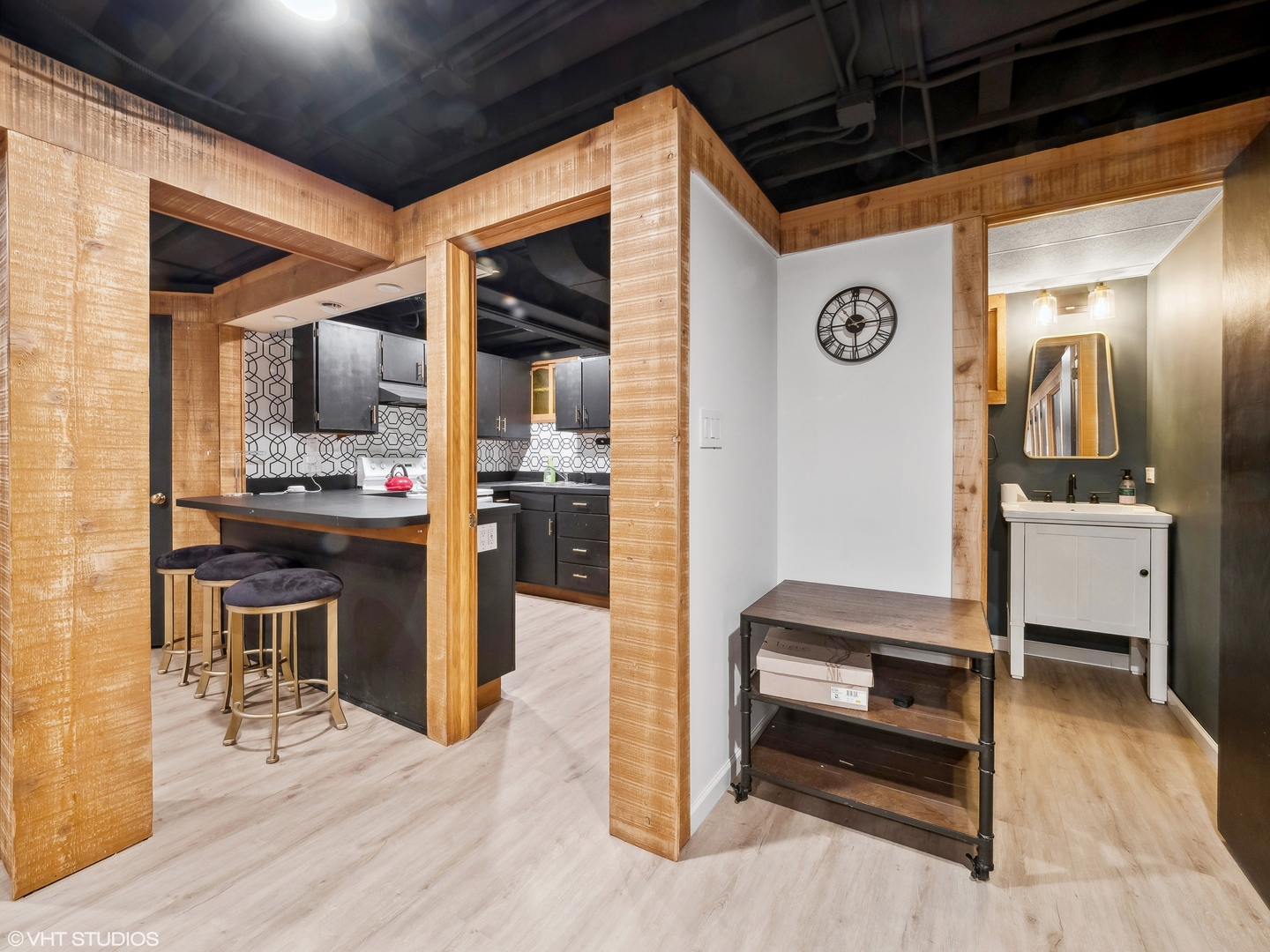 1103 S Highland Avenue