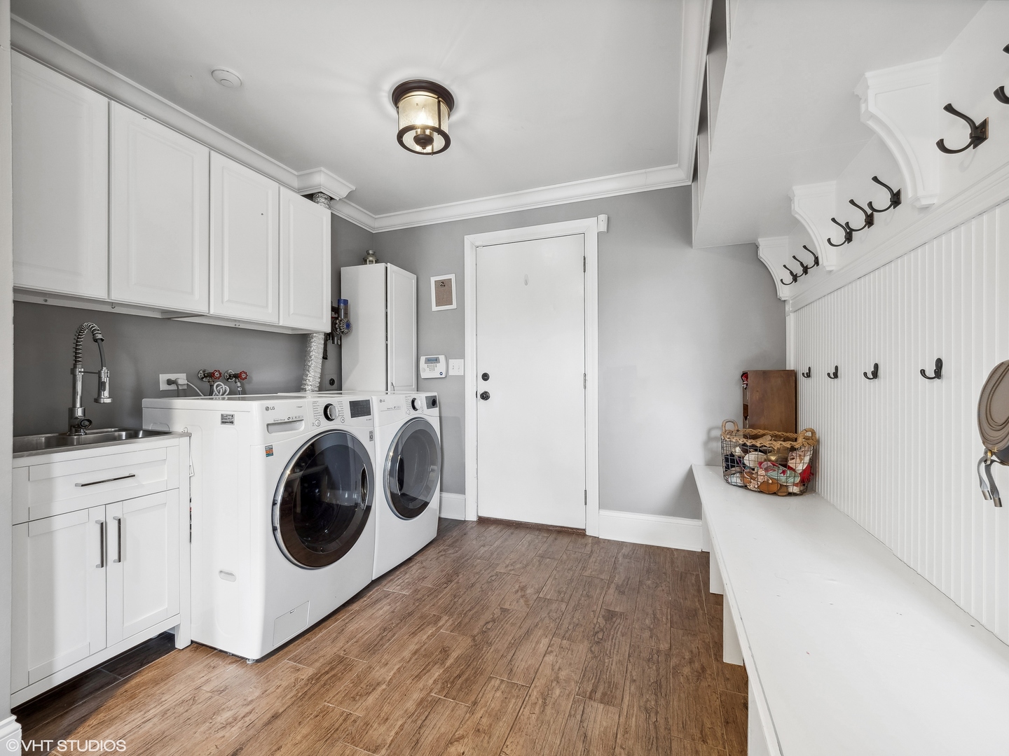 1103 S Highland Avenue