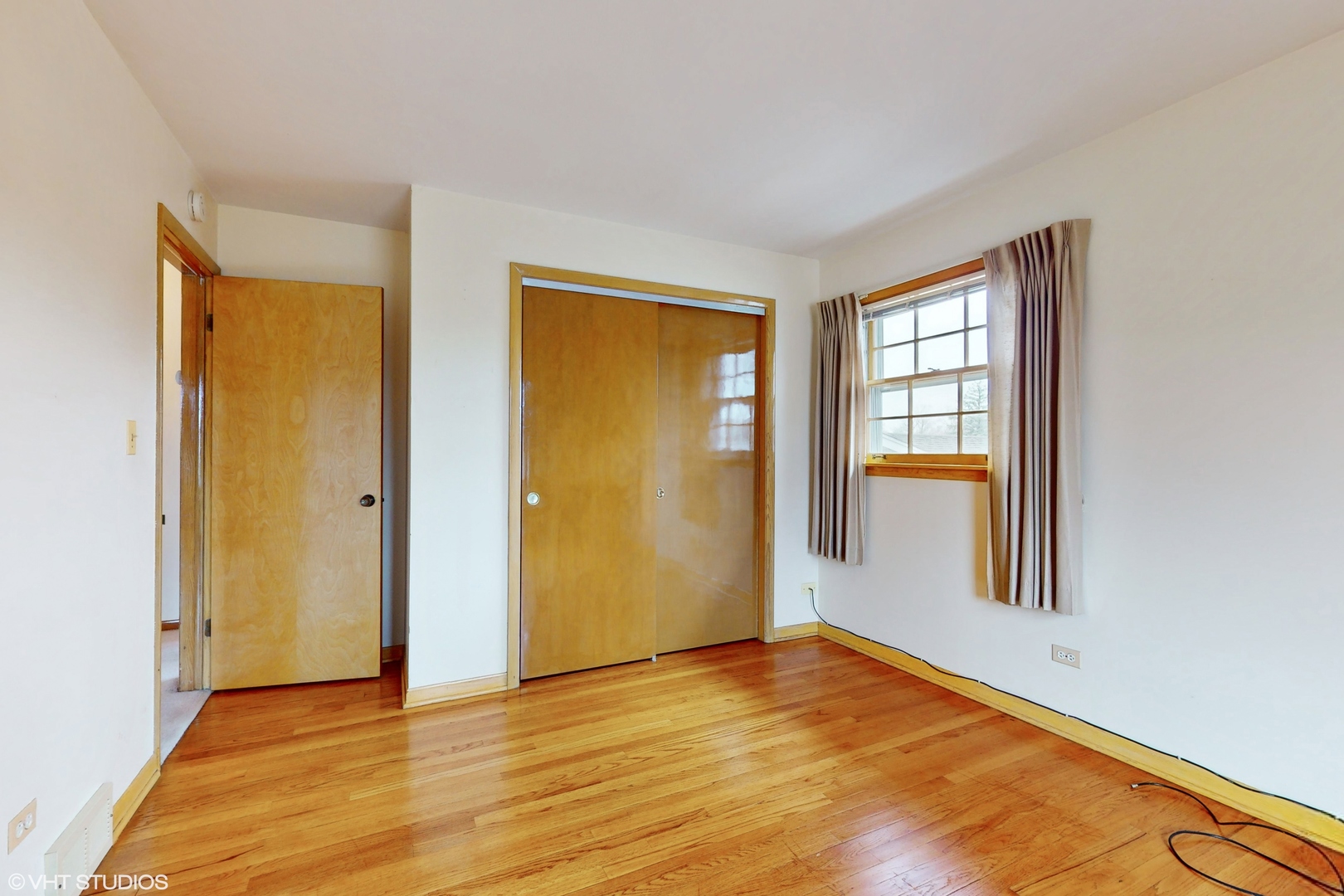 1098 Crimson Drive