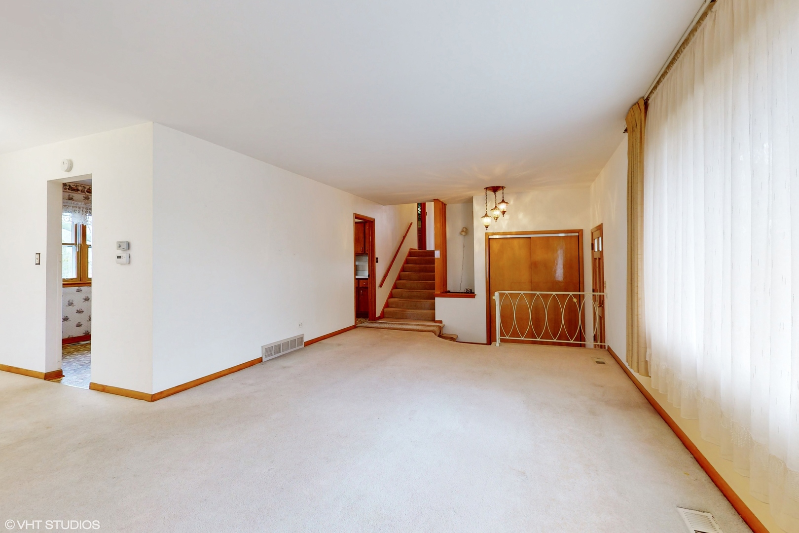 1098 Crimson Drive