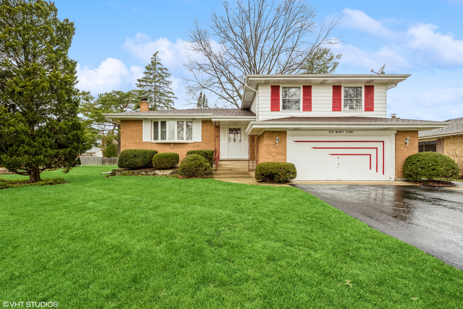 1098 Crimson Drive