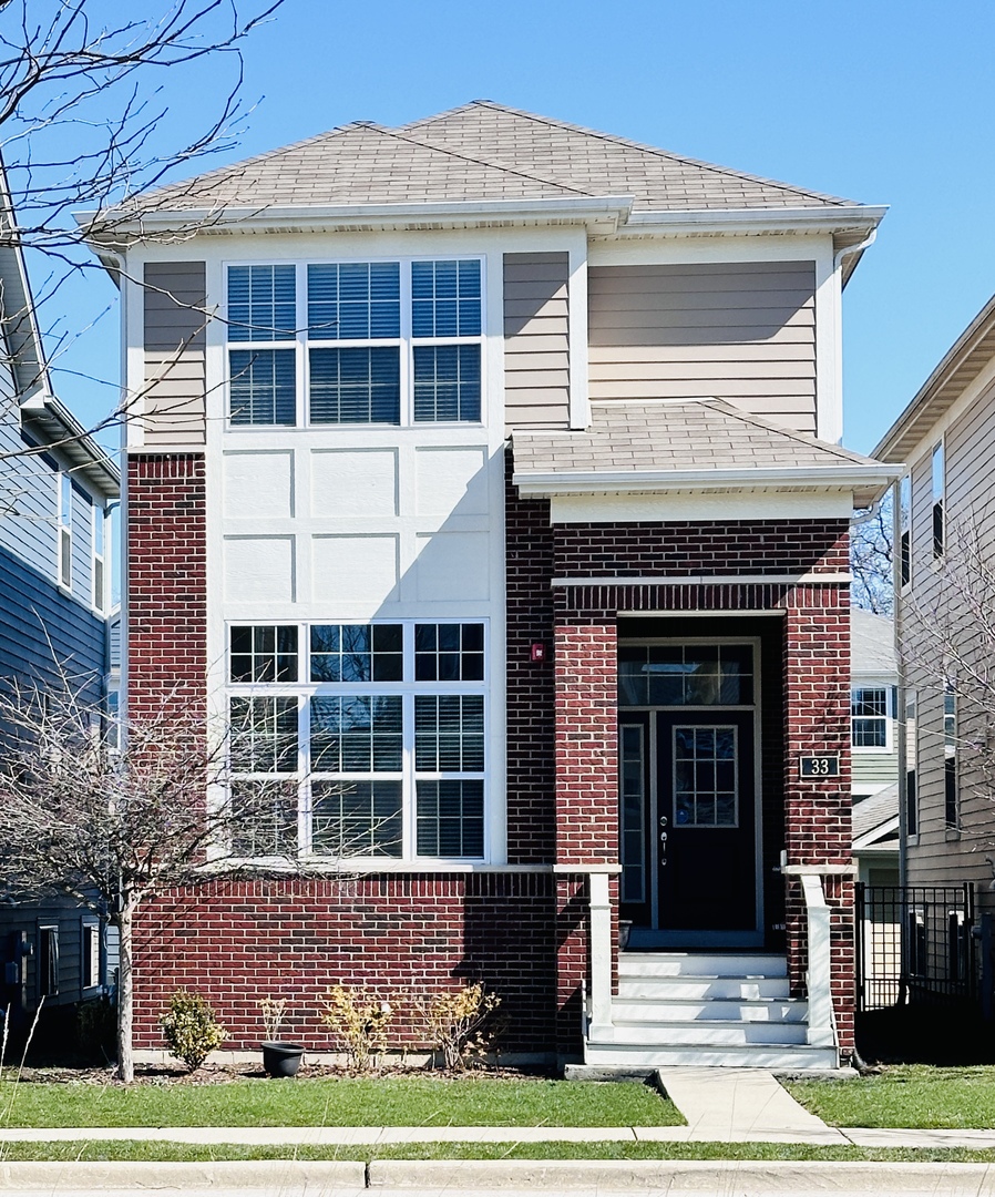 33 N Lincoln Lane