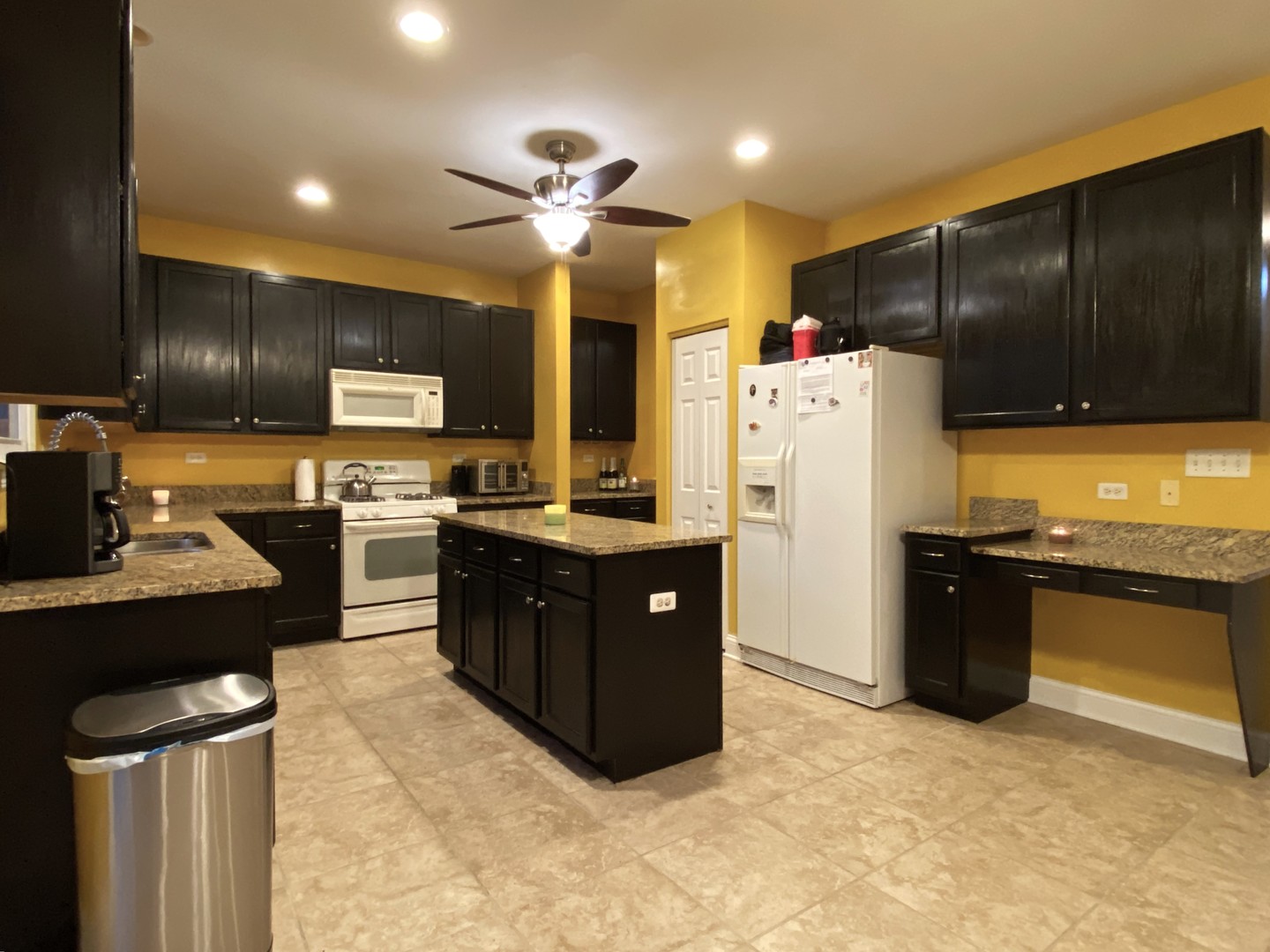 1522 S Fallbrook Drive