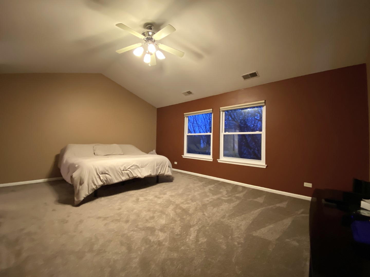 1522 S Fallbrook Drive