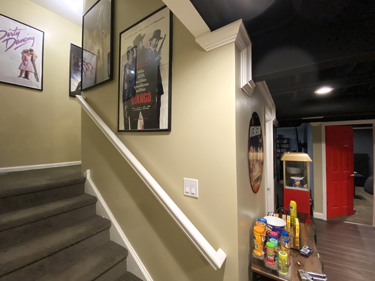 1522 S Fallbrook Drive