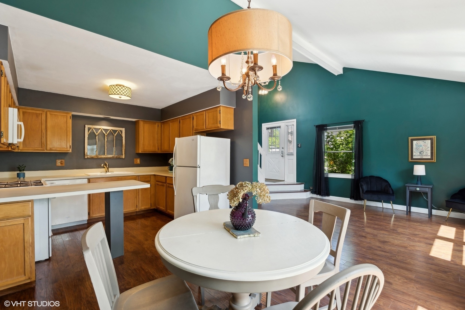 27W225 PROVIDENCE Lane