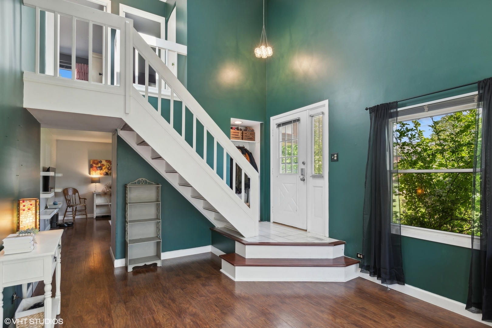 27W225 PROVIDENCE Lane