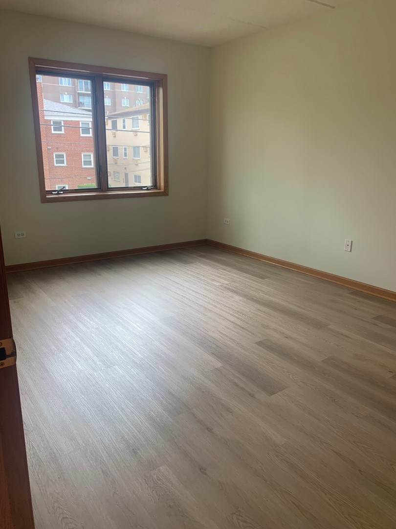 1327 E Washington Street Unit: 207