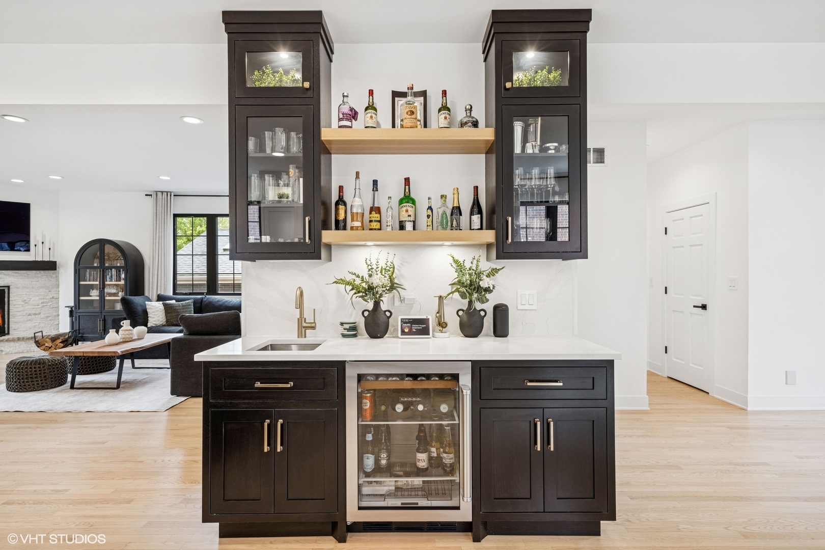 7928 N Octavia Avenue