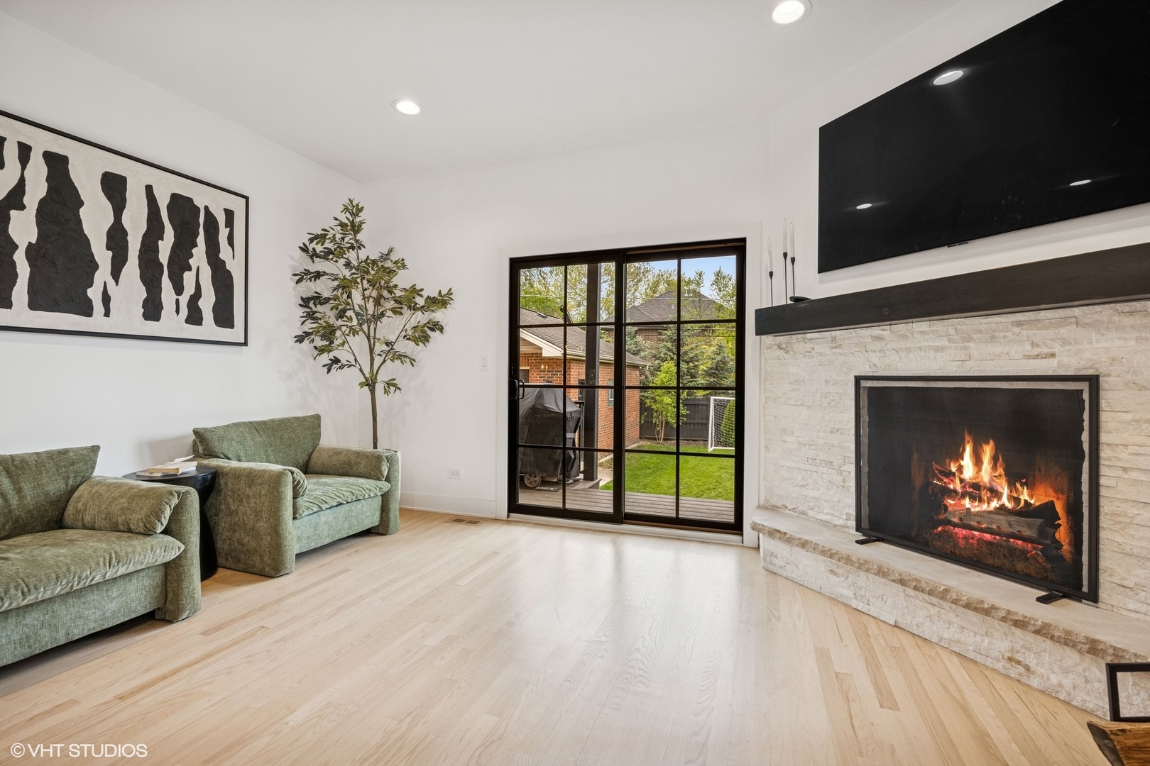 7928 N Octavia Avenue