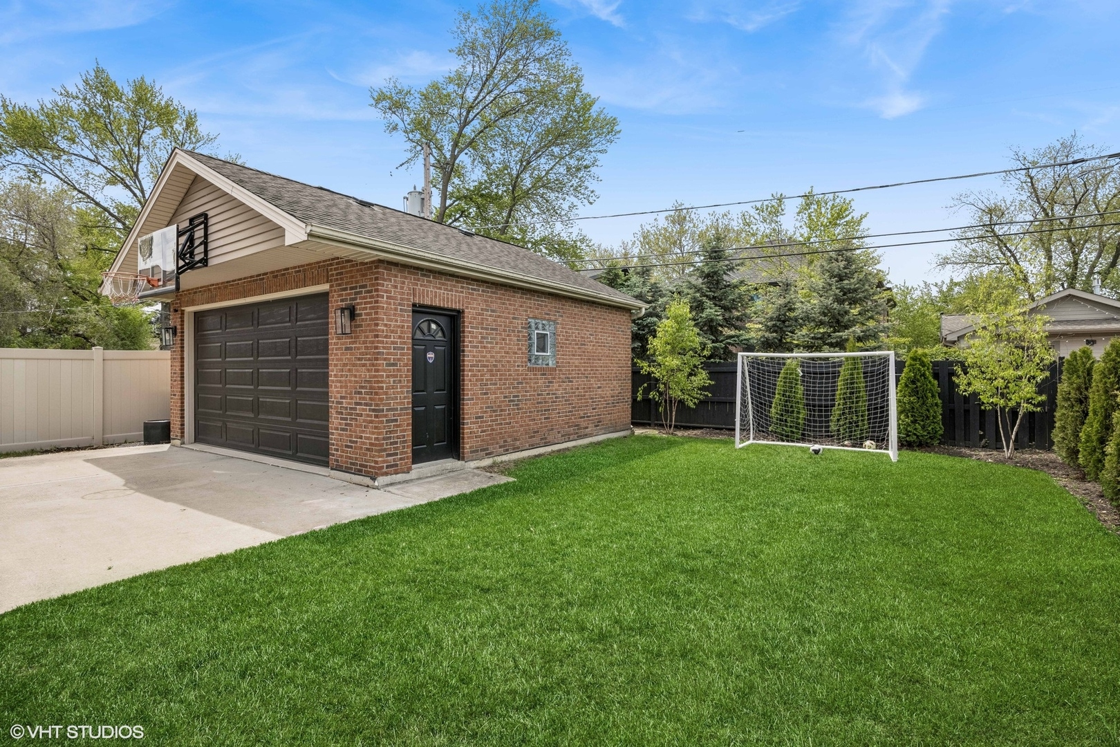 7928 N Octavia Avenue