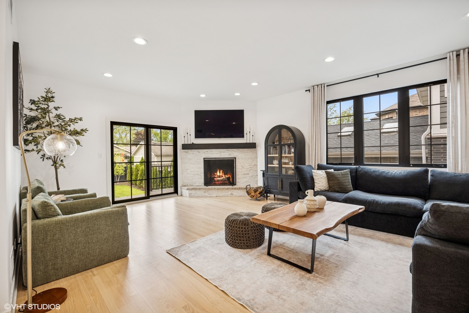 7928 N Octavia Avenue