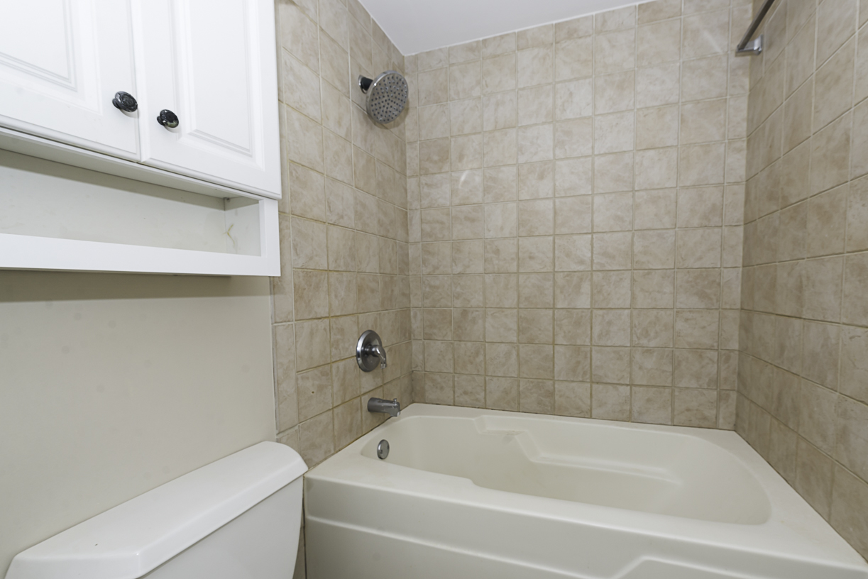 420 S Clinton Street Unit: 408A