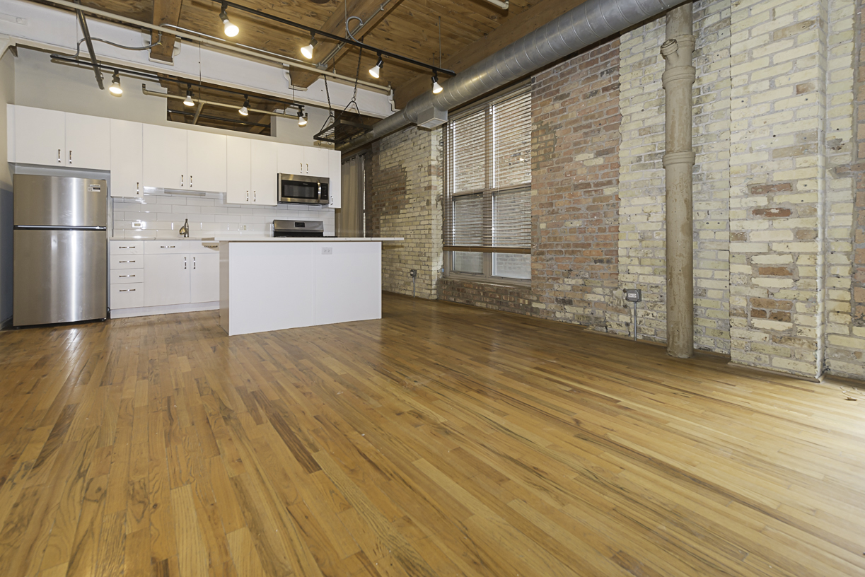 420 S Clinton Street Unit: 408A