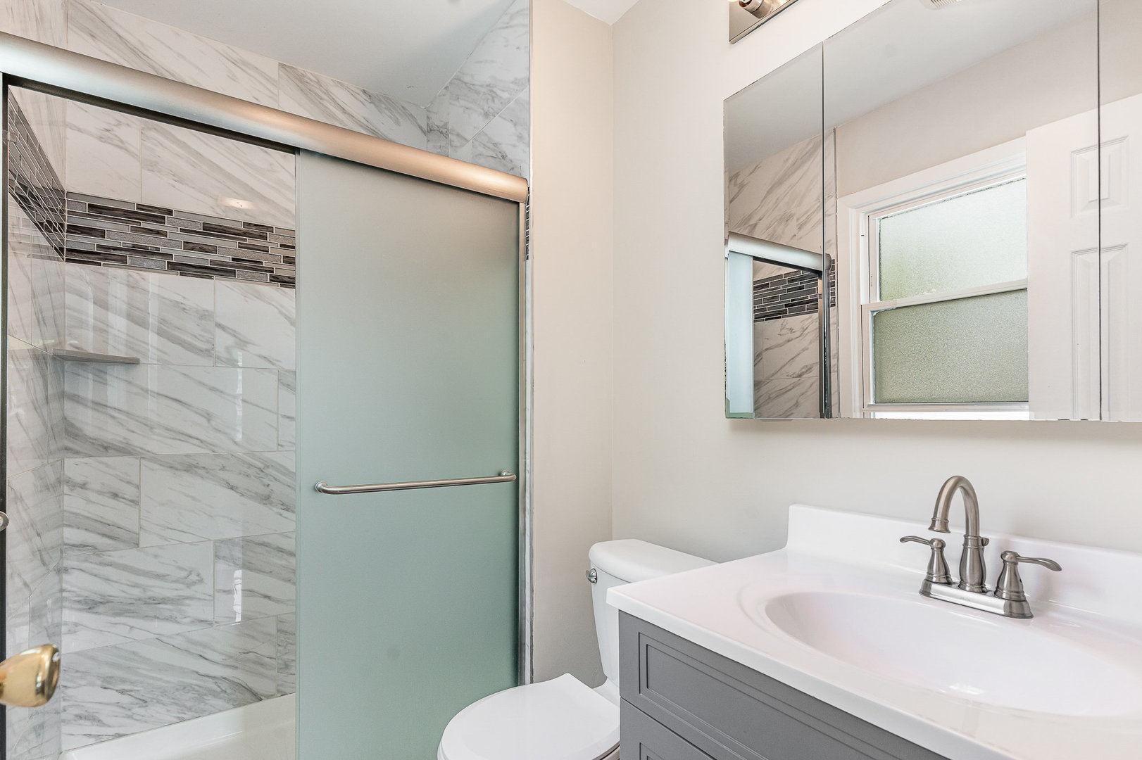 792 Ravenswood Court