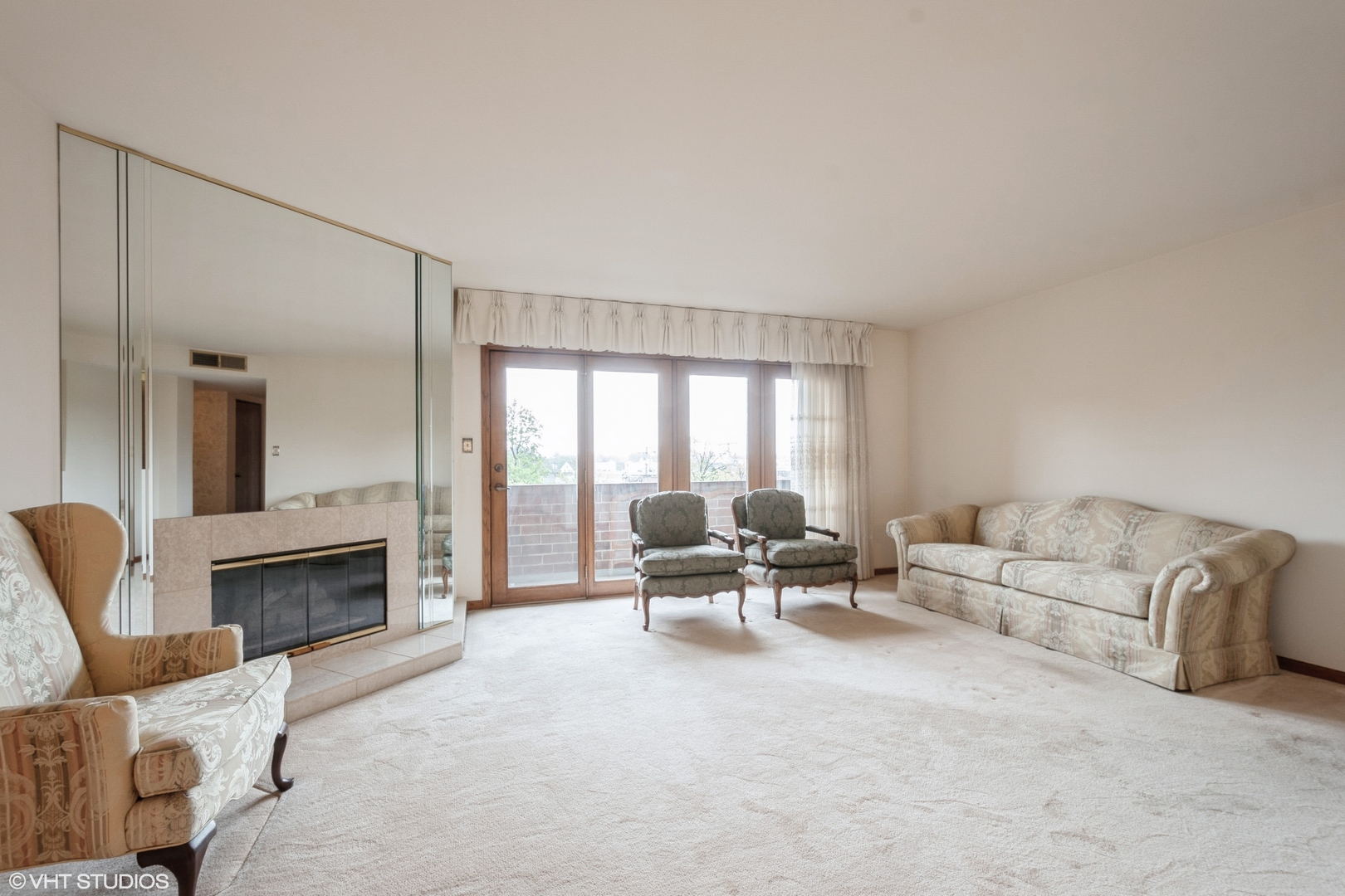 101 SUMMIT Avenue Unit: 307