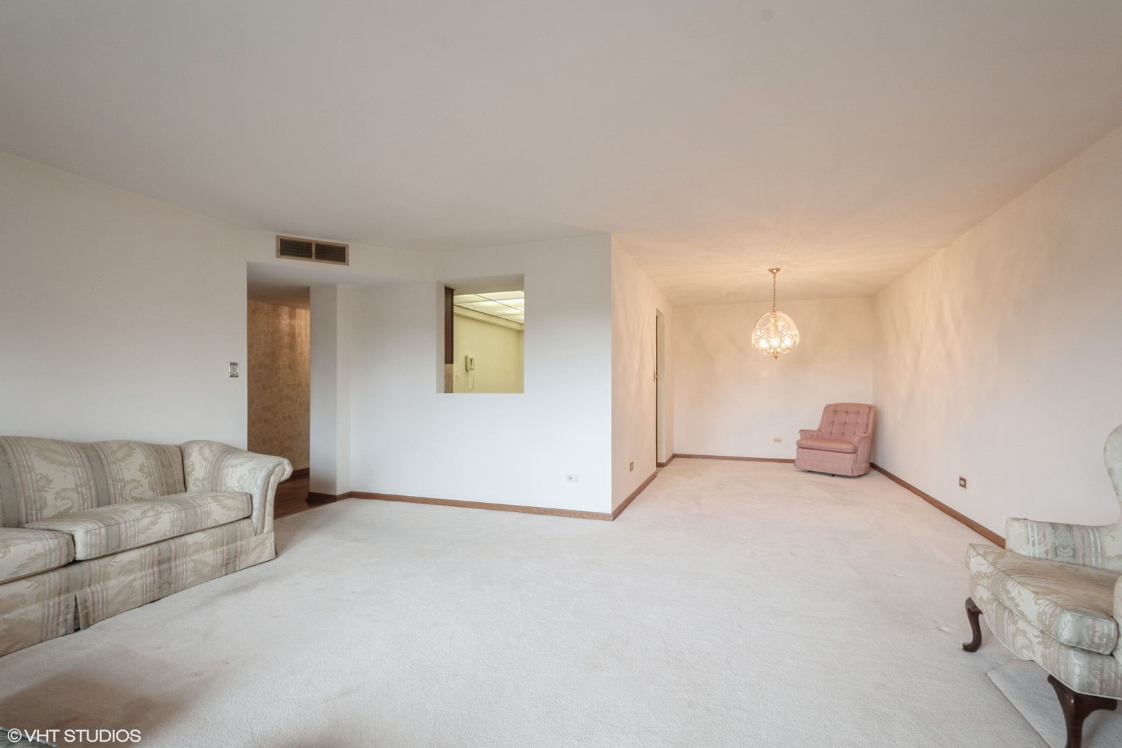 101 SUMMIT Avenue Unit: 307