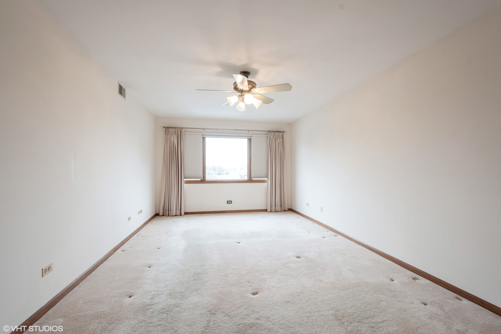 101 SUMMIT Avenue Unit: 307