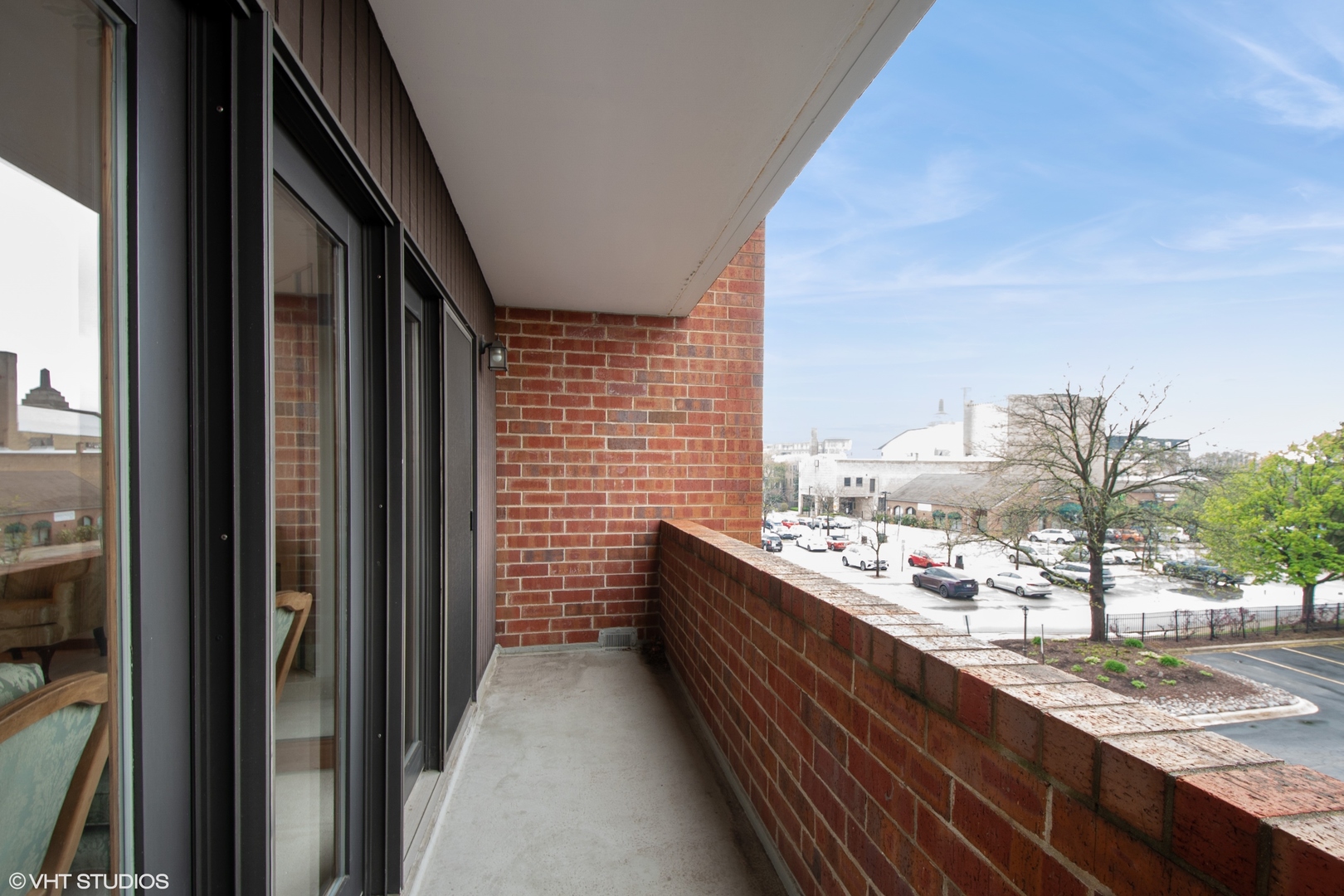 101 SUMMIT Avenue Unit: 307