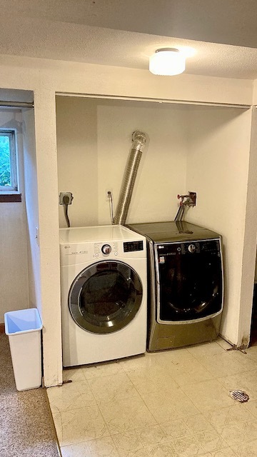 826 S Roosevelt Avenue